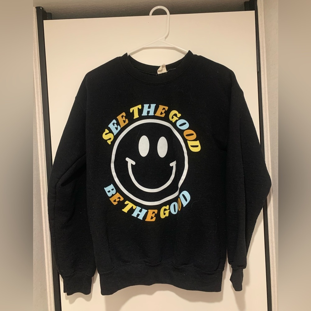 Preppy crew neck